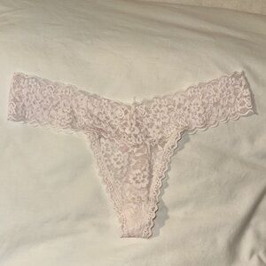 Victoria's Secret Lace Panties in Soft Cream